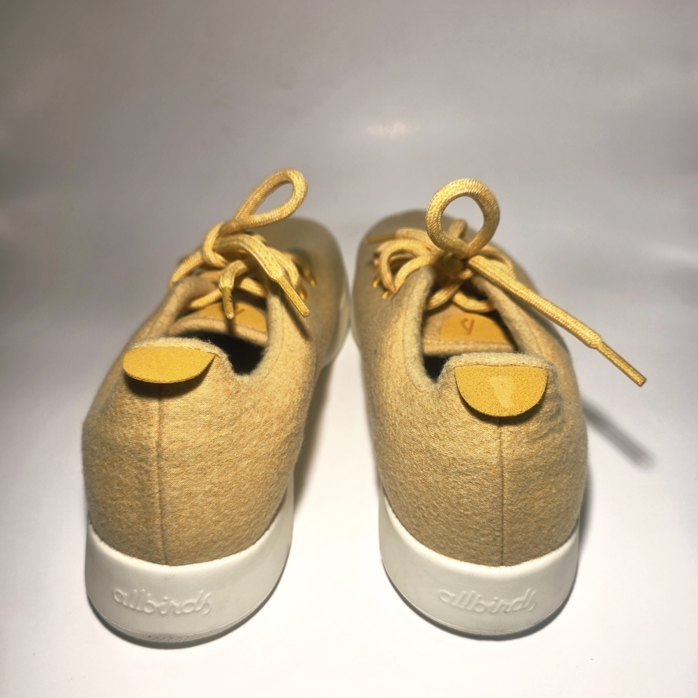 Allbirds Women’s Wool Runners Yellow Size 9 Lightweight Comfortable Sneakers - Picture 4 of 5
